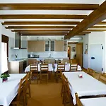 De Segarra Hotel