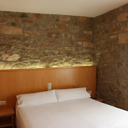 De Segarra Hotel *