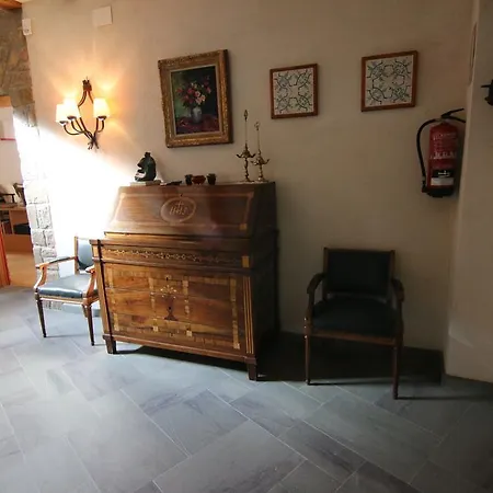 Hotel De Segarra *
